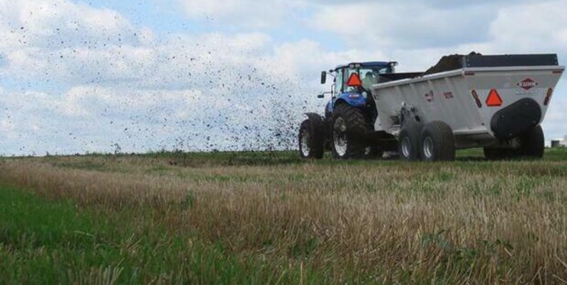 Local Manure Regulations Helps Reduce Water Pollution from Dairy Farms